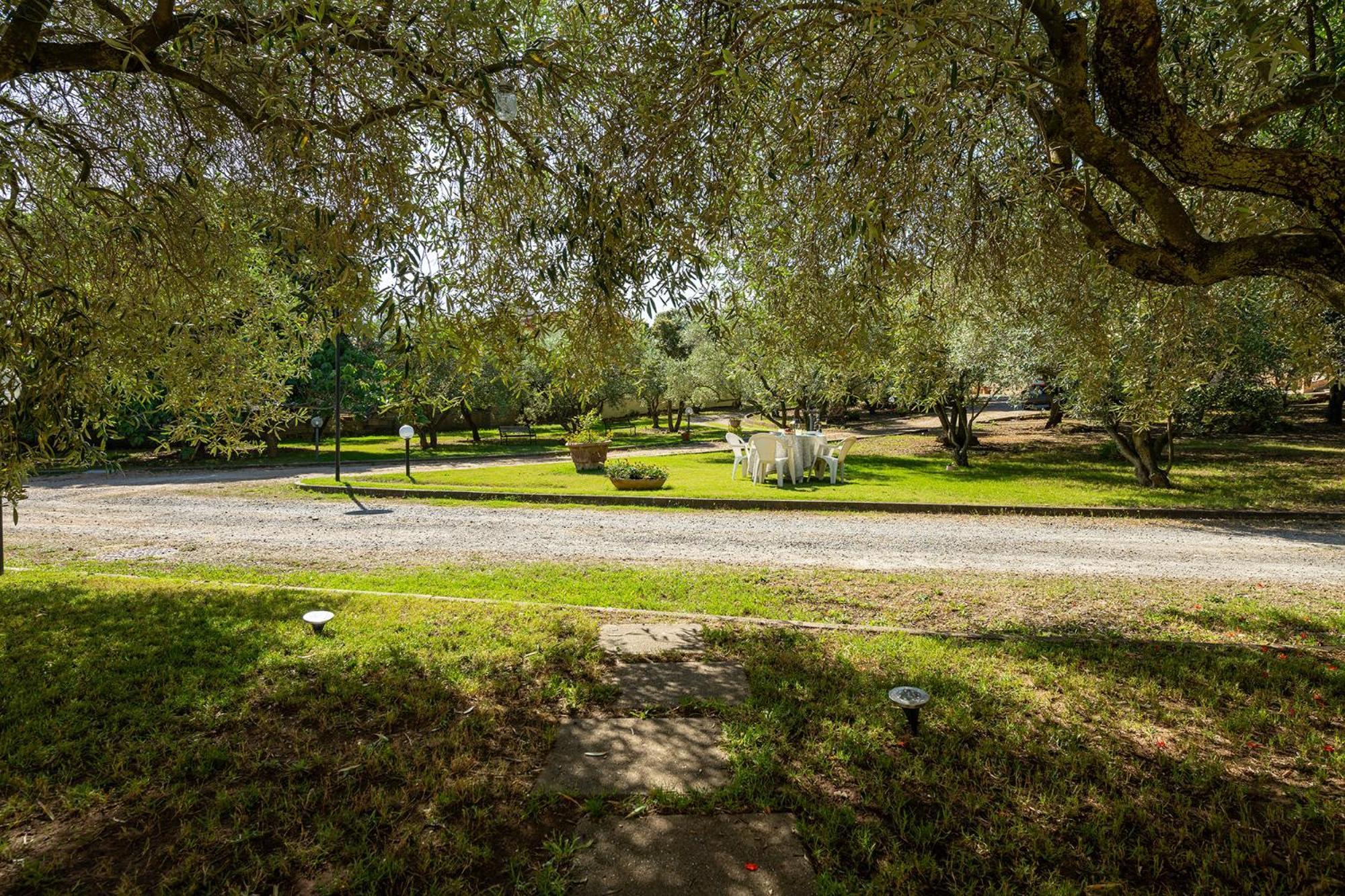 Residenza Parco Degli Ulivi Villa Villamassargia Exteriör bild