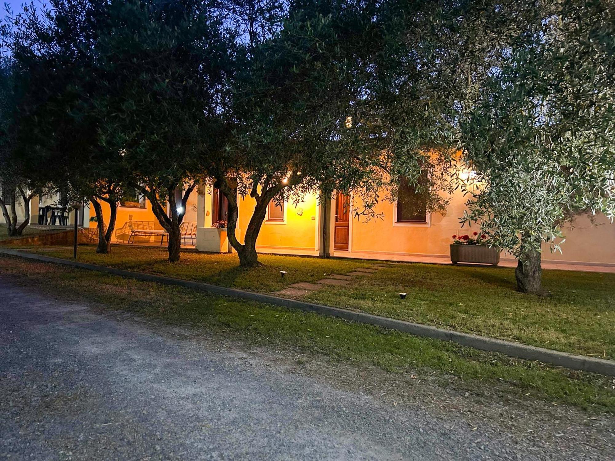 Residenza Parco Degli Ulivi Villa Villamassargia Exteriör bild